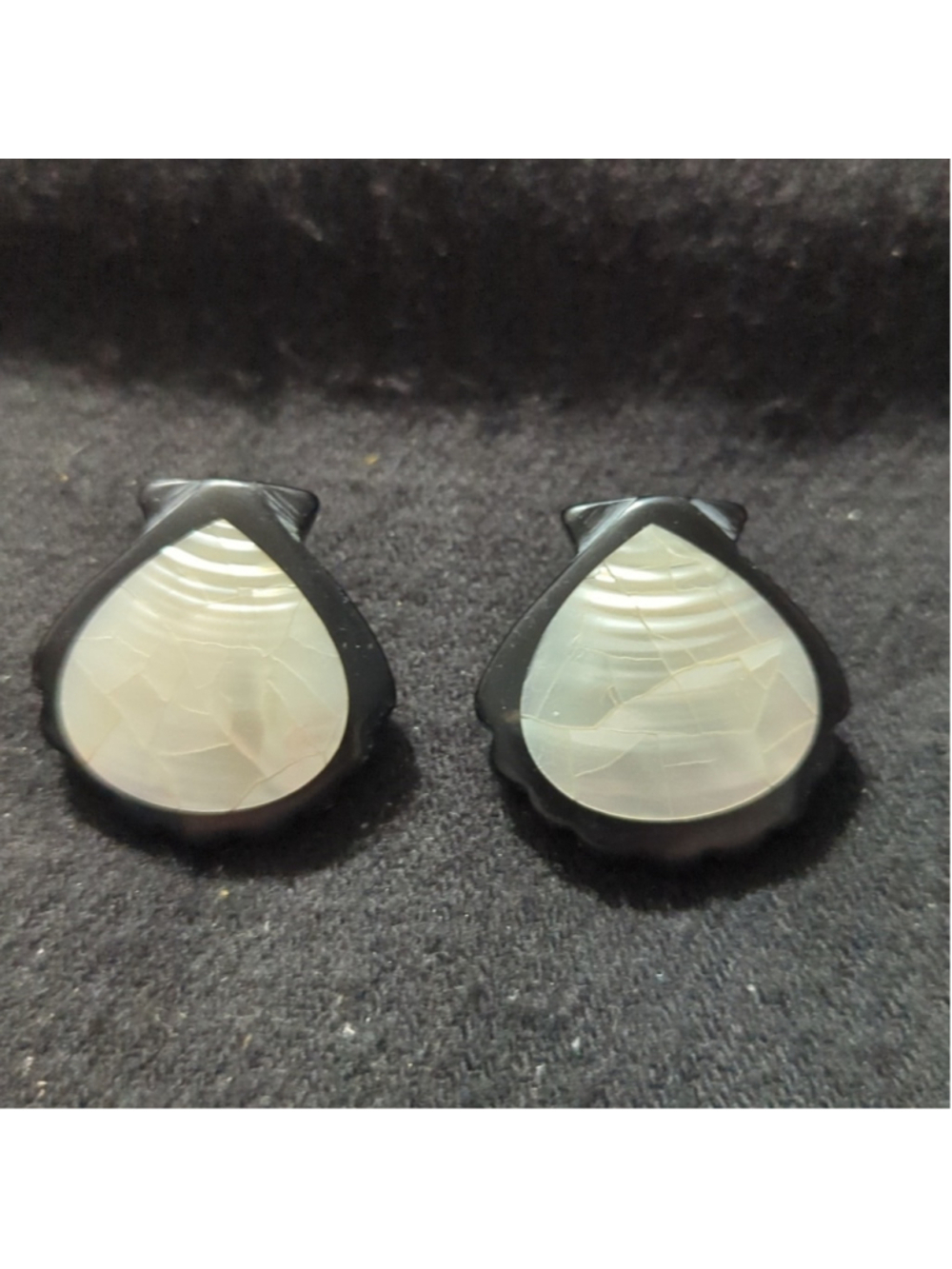 Vintage Black and White Mother of Pearl Scallop Shell Shape Statement Earrings